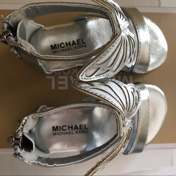Michael Kors Toddler silver butterfly sandals - Picture 5 of 8